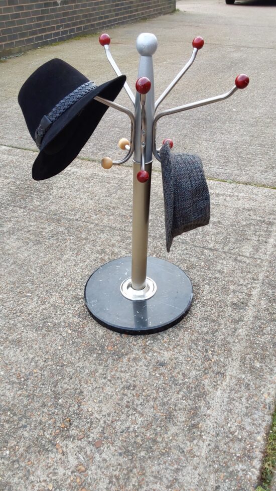Sputnik Hat Stand - Image 3