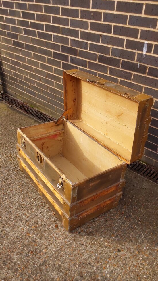 Decorative Chest - Image 2